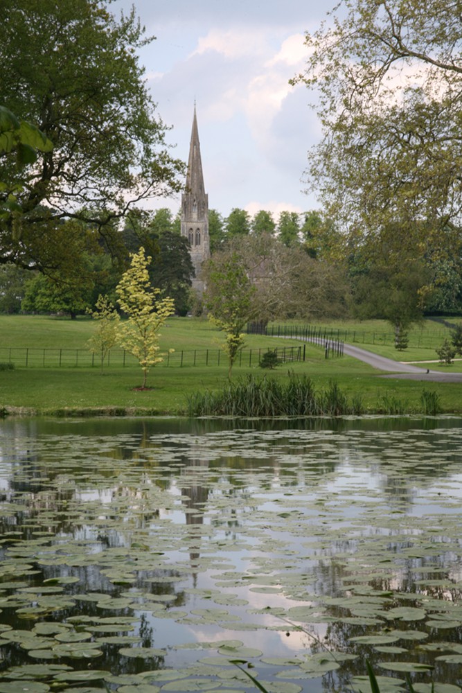 Holy Innocents Church, Highnam